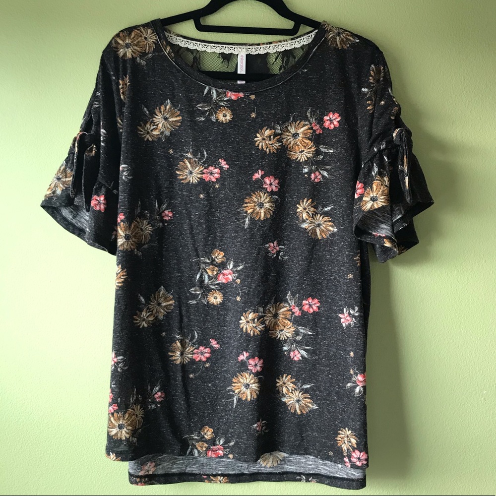 Lace Back Tee with Tied Ruffles Sleeves